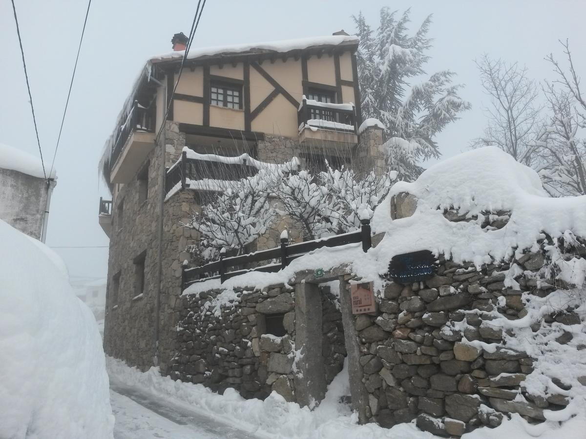 Gasthaus Artesano I Y III Navarredonda Exterior foto